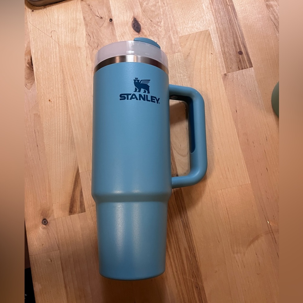 Lovely blue 30oz Stanley quencher.